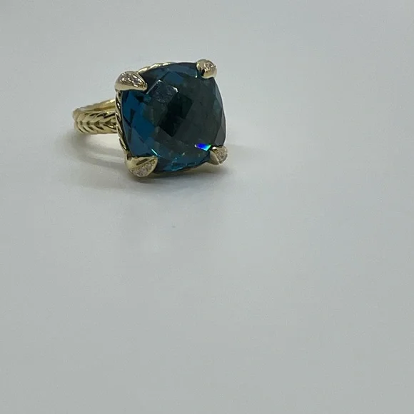 David Yurman Chatelaine Ring 18K Yellow Gold,Hampton Blue Topaz & Diamonds, 14mm - Picture 8 of 9